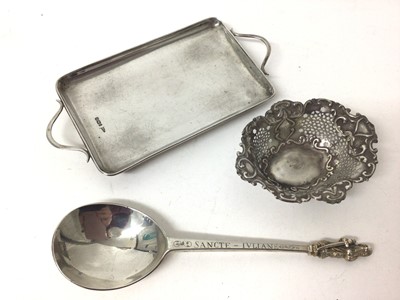 Lot 162 - Silver two handled trinket tray, silver bon bon dish, silver cigarette box, silver jewellery box and a silver apostle spoon (5)