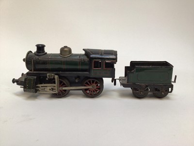 Lot 28 - Railway O Gauge unboxed selection of tinplate clockwork locomotives including Hornby, Bing etc. plus some tenders (QTY)