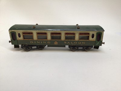 Lot 29 - Railway O Gauge unboxed selection of carriages including tinplate Pullman, Bing Pullman Minverva and others (9)
