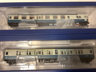 Lot 85 - Bachmann OO gauge Class 411 4 CEP EMU 7106 BR blue and grey 31-427B boxed