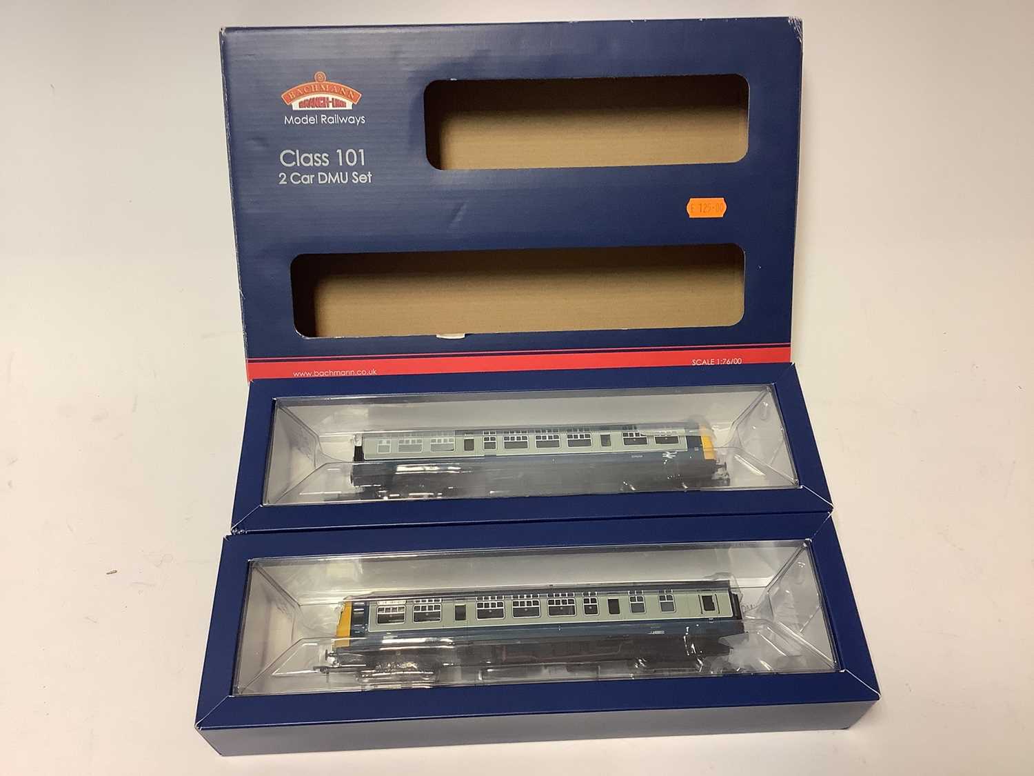 Lot 89 - Bachmann OO gauge Class 101 DMU BR blue and grey 32-287 boxed