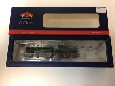 Lot 132 - Bachmann OO gauge Class E4 473 Southern green 35-076, C Class 271 SE & CR lined green 31-463, Robinson 04 63601 BR black late crest 31-001 all boxed (3)