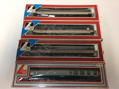 Lot 155 - Lima OO gauge selection of boxed carriages and coaches (20)
