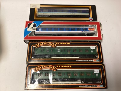 Lot 180 - Railway OO gauge selection of boxed carriages and wagons various manufacturers including Mainline, Dapol etc, plus some unboxed locomotives (QTY)