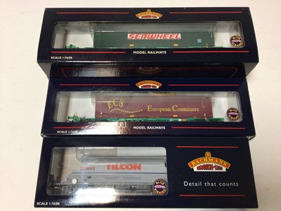 Lot 242 - Bachmann OO gauge rolling stock including Seawheel (x6), European Containers (x6) and Tilcon (x4), (20 total)