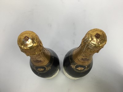 Lot 12 - Champagne - seven bottles, to include Heidsieck