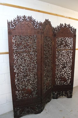 Lot 1450 - Three fold eastern screen