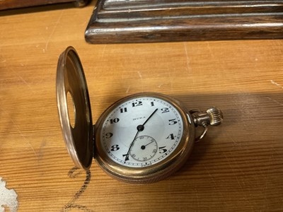 Lot 119 - Collection of vintage clocks and watches