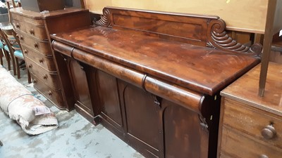 Lot 1237 - Early Victorian mahogany sideboard