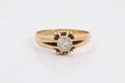 Lot 782 - Victorian diamond single stone ring