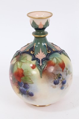 Lot 223 - Hadley Worcester blackberry vase