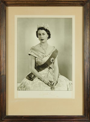Lot 100 - H.M.Queen Elizabeth II signed presentation portrait