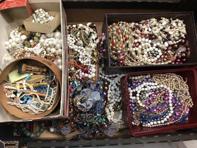 Lot 1082 - Large quantity of bead necklaces