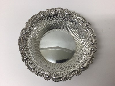 Lot 105 - Victorian pierced silver dish by Matthew John Jessop, London 1896