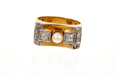 Lot 673 - Art Deco Odeonesque diamond and cultured pearl ring