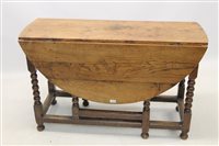 Lot 1135 - Late 17th / early 18th century oak drop-leaf...