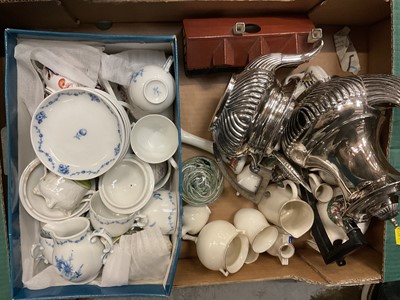 Lot 202 - Collection of Goss souvenir china, silver plated items