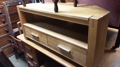 Lot 1330 - Contemporary light oak television stand together with a beech coffee table (2)