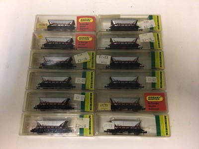 Lot 4 - Minitrix N gauge locomotives including Flying Scotsman 4-6-0 12949, Evening Star 2-10-0 12041, plus three others and a selection of carriages and rolling stock (qty)