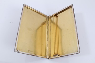 Lot 92 - Good quality silver cigarette case by Garrard & Co Ltd