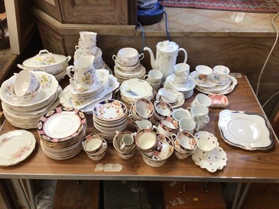 Lot 117 - Quantity of tea and dinner wares, including Richmond, Royal Albert, etc
