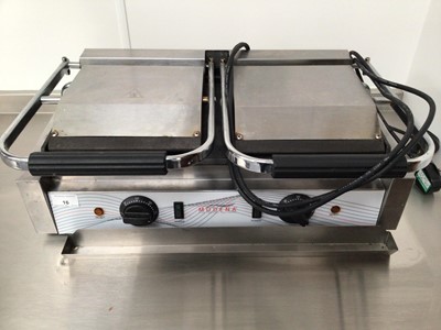 Lot 16 - A Modena TPG 9 stainless steel double electric griddle, cables and plugs