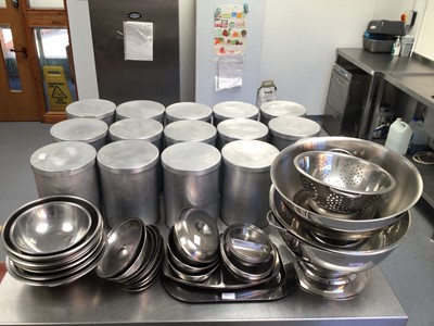 Lot 23 - A selection of stainless steel mixing bowls, serving dishes and brushed metal storage containers (qty)