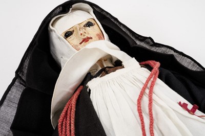 Lot 951 - Very rare Choir Sister nun doll, probably 18th century
