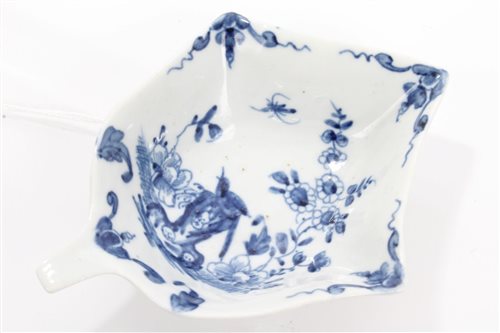 Lot 3 - 18th century Worcester blue and white...