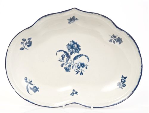 Lot 7 - 18th century Worcester blue and white...