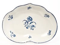 Lot 7 - 18th century Worcester blue and white...