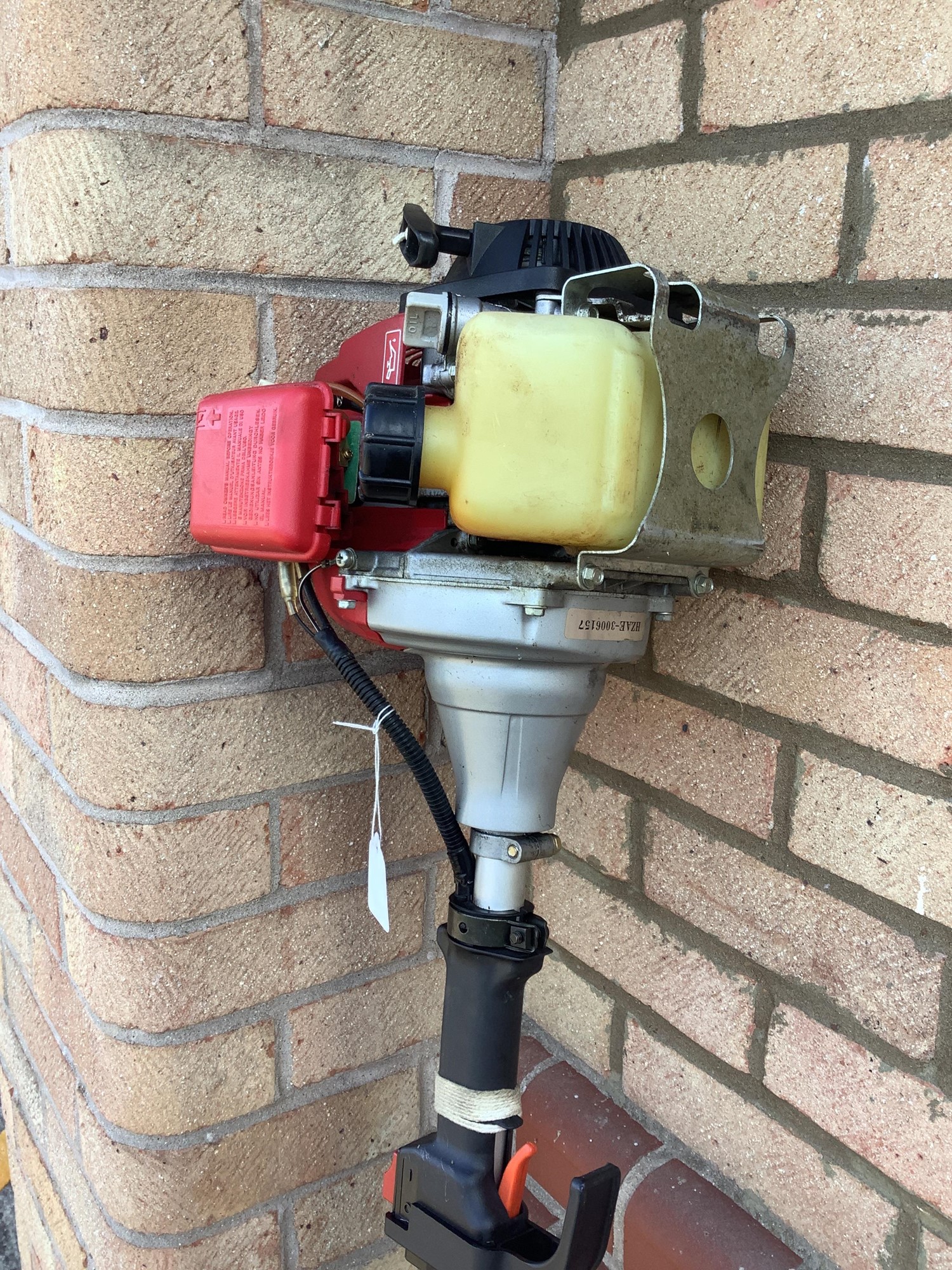 Lot 2 Honda UMK 431 petrol strimmer
