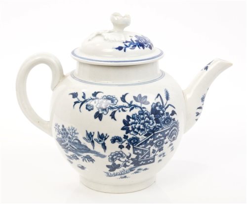 Lot 8 - 18th century Worcester blue and white teapot...