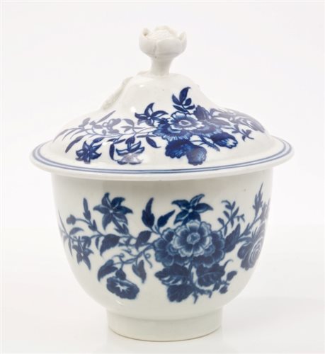 Lot 9 - 18th century Worcester blue and white sucrier...