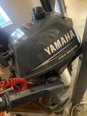 Lot 8 - Yamaha 2.5hp Outboard Engine Short shaft