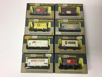 Lot 24 - Wrenn 00 gauge boxed selection of Five Pullman Carriages, wagons and rolling stock (45)