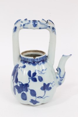 Lot 82 - A Chinese blue and white porcelain wine pot
