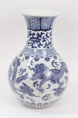 Lot 270 - A Chinese blue and white vase, Ming-style