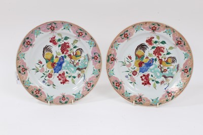 Lot 336 - A pair of Chinese famille rose export porcleain plates, decorated with cockerels