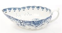 Lot 17 - 18th century Worcester fluted blue and white...