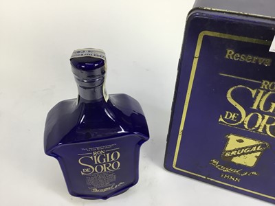 Lot 29 - One bottle, Ron Siglo De Soro, in ceramic bottle and original fitted tin box