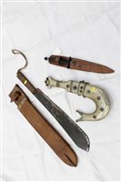 Lot 711 - First World War British Military issue machete...