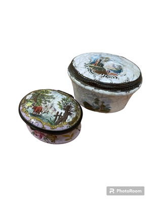 Lot 672 - South Staffordshire oval lilac ground snuff box, circa 1780 and another