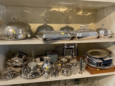 Lot 254 - Large quantity of silver plated items to include meat domes/covers, entre dishes, cake baskets, etc
