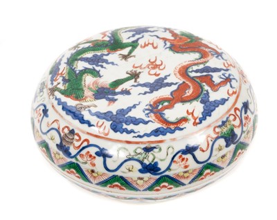 Lot 240 - Chinese wucai dragon box and cover, six character Wanli mark and possibly of the period
