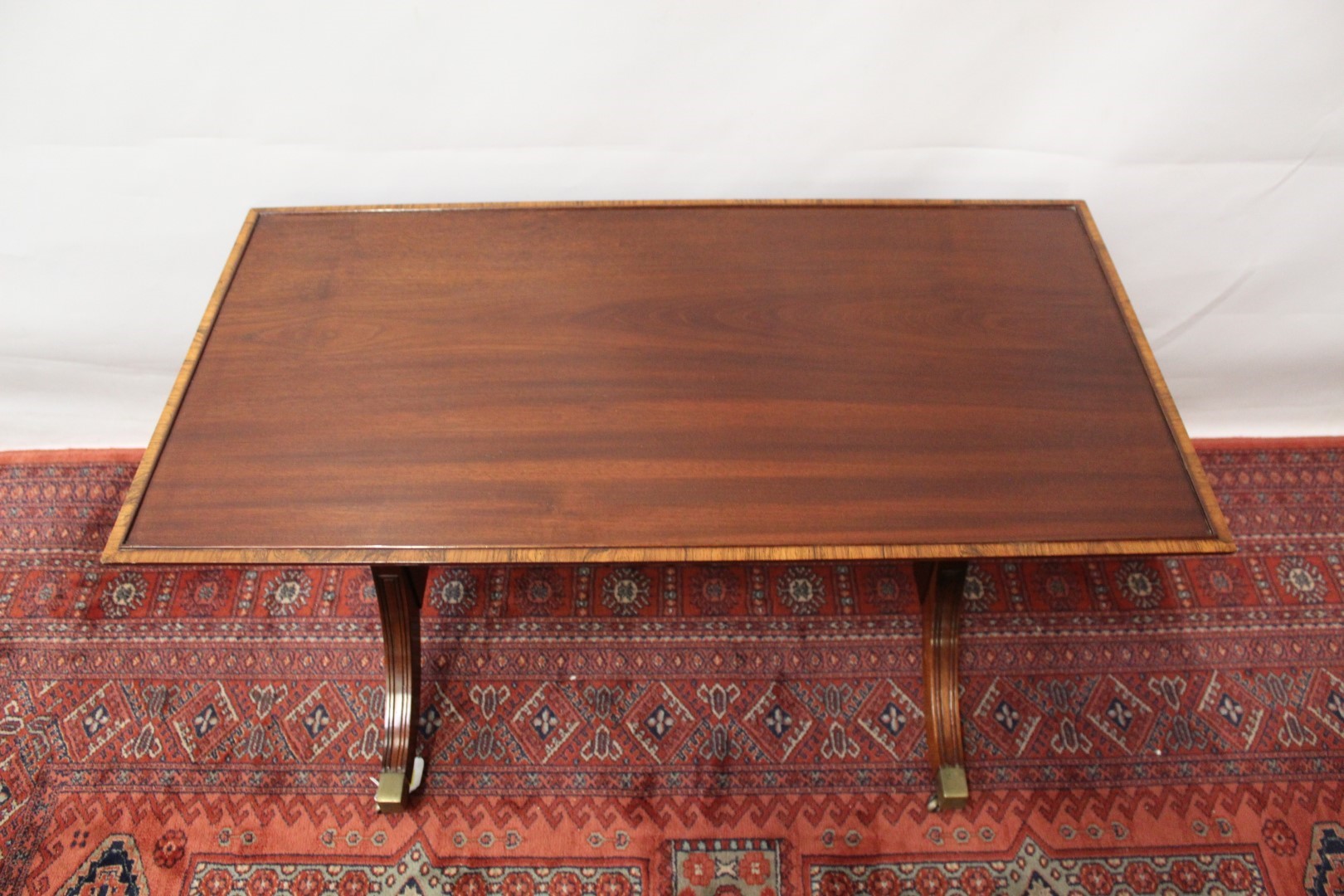 Lot 1477 - Regency style mahogany coffee table by