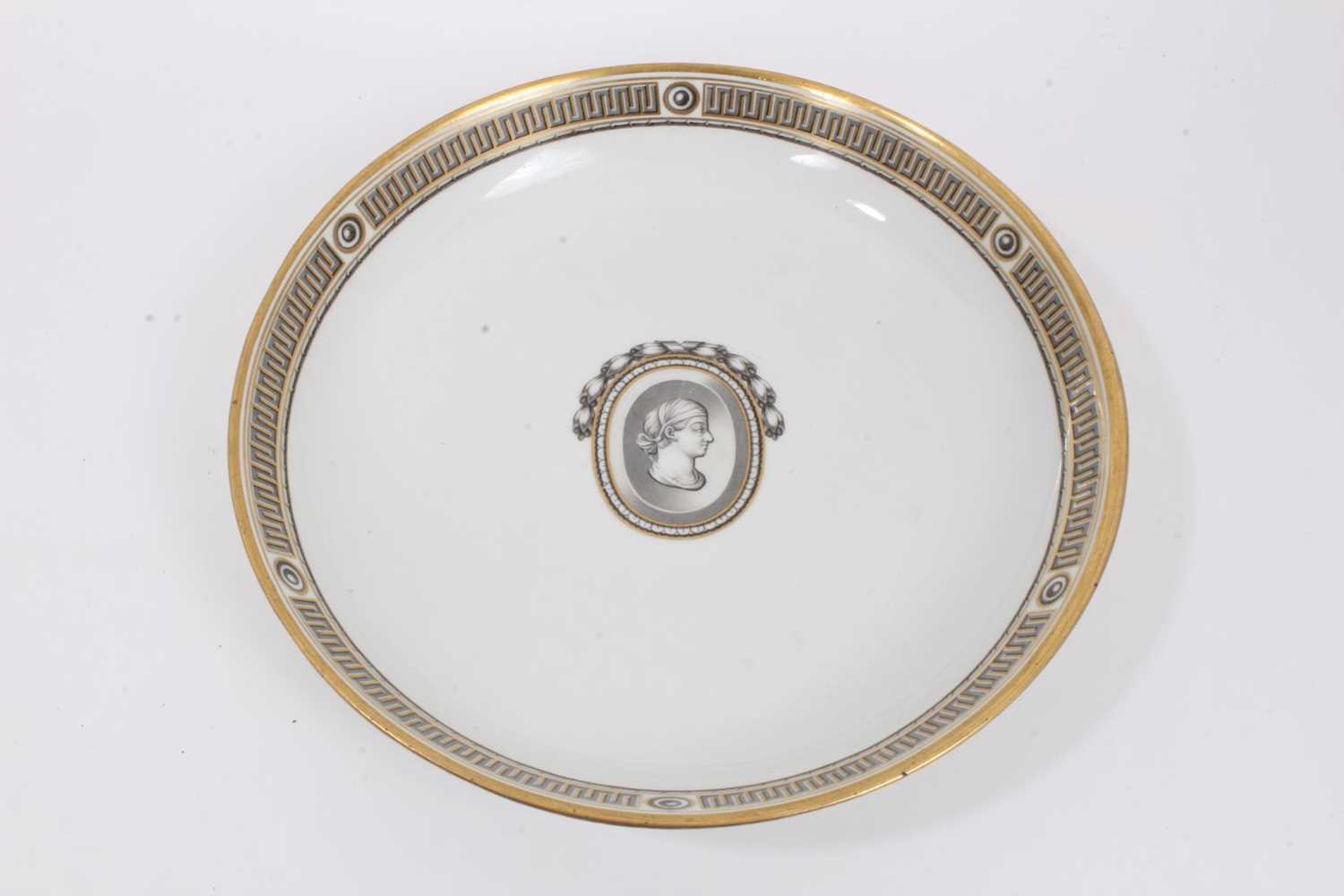 Lot 21 - A Vienna round dish, in Neoclassical style, circa 1780