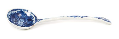 Lot 295 - A very rare Worcester blue and white sauce ladle, in the Kangxi Lotus pattern, circa 1770. Worcester blue and white sauce ladles are extremely rare. See Branyan, French and Sandon, Worcester Blue a...