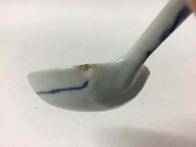Lot 295 - A very rare Worcester blue and white sauce ladle, in the Kangxi Lotus pattern, circa 1770. Worcester blue and white sauce ladles are extremely rare. See Branyan, French and Sandon, Worcester Blue a...