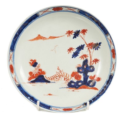 Lot 299 - A Vauxhall saucer dish, painted in Imari style, circa 1760